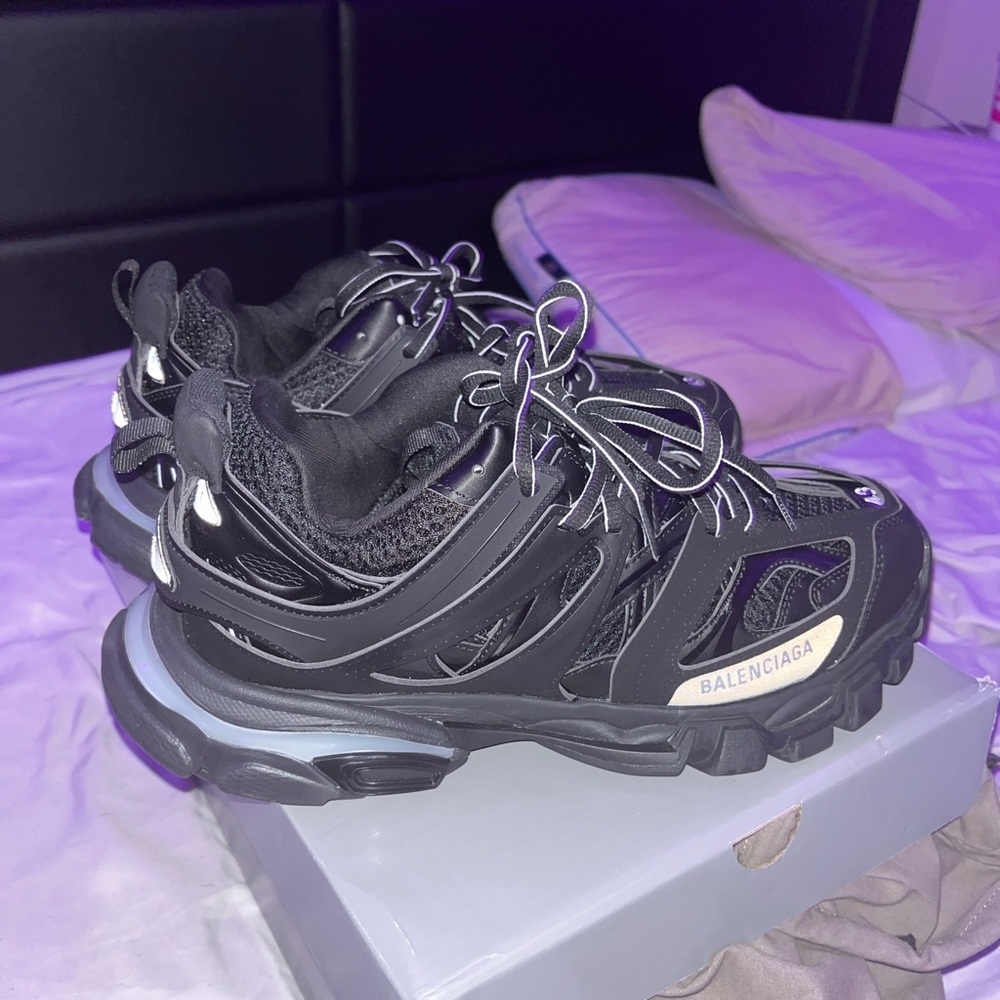 Balenciaga light up tracks , charger , and original tag with box included !